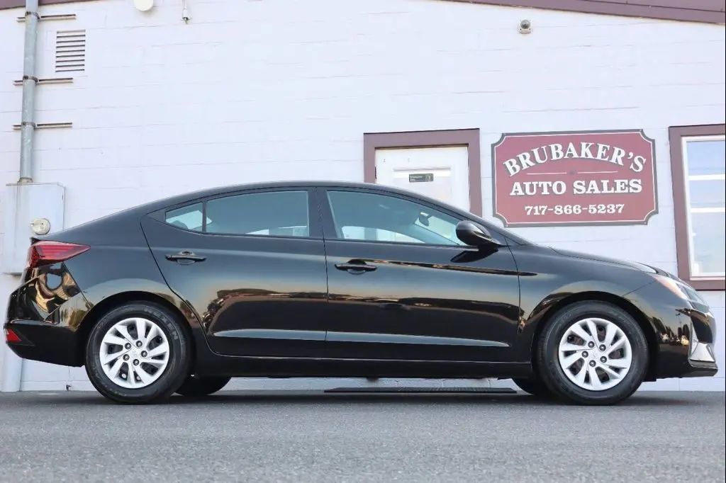 2020 Hyundai Elantra SE
