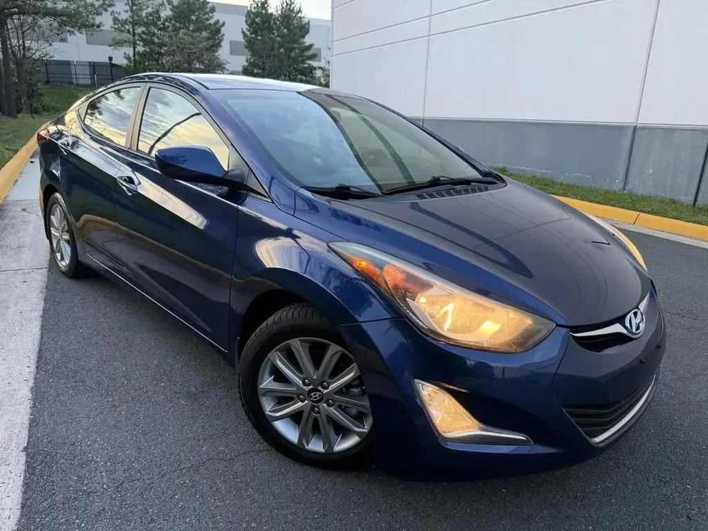 2015 Hyundai Elantra SE