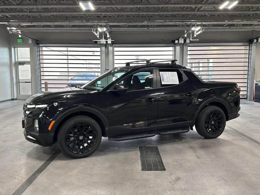2023 Hyundai Santa Cruz Night