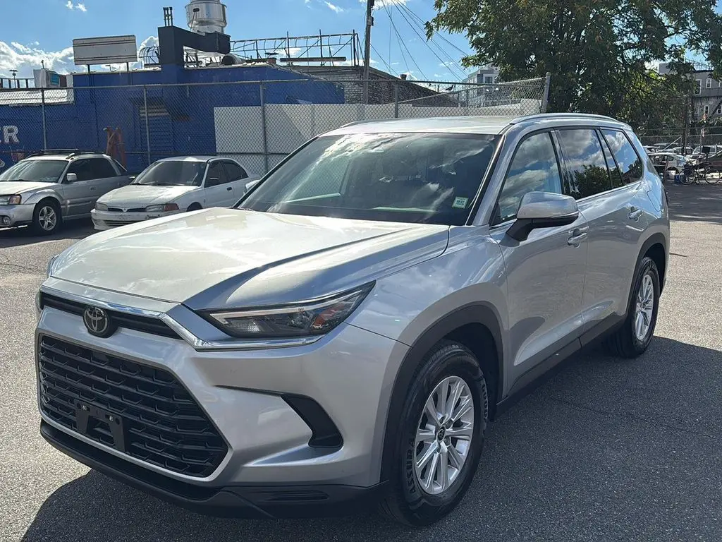 2025 Toyota Grand Highlander XLE
