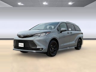 2026 Toyota Sienna Woodland Edition