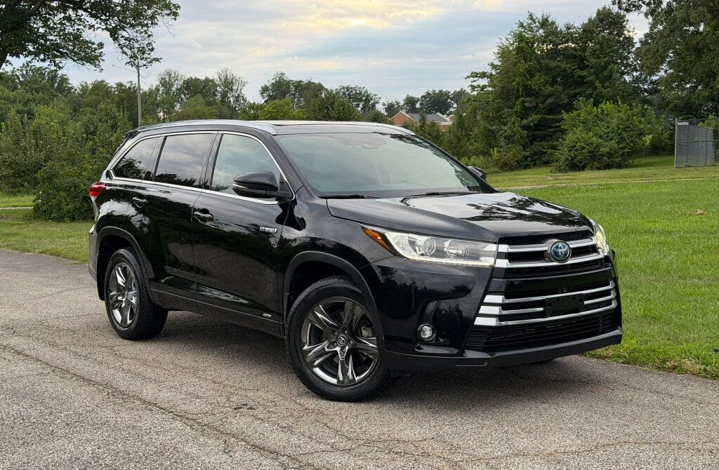 2019 Toyota Highlander Hybrid Limited Platinum