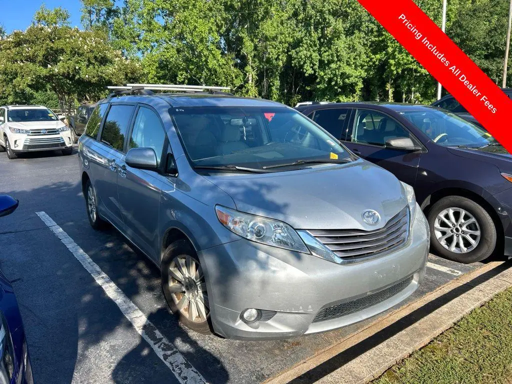 2015 Toyota Sienna XLE