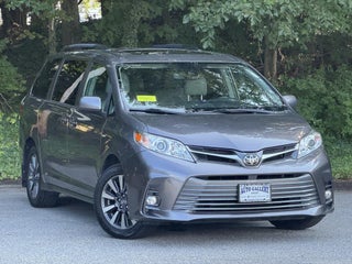 2018 Toyota Sienna XLE