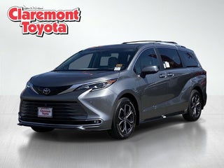 2026 Toyota Sienna Platinum