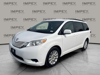 2015 Toyota Sienna LE