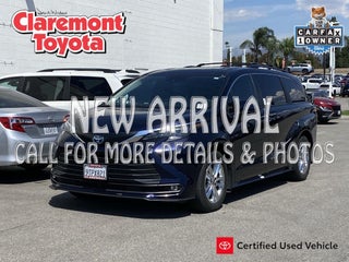 2025 Toyota Sienna XLE