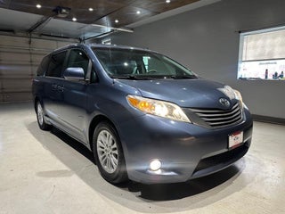 2013 Toyota Sienna XLE