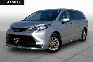 2022 Toyota Sienna XLE