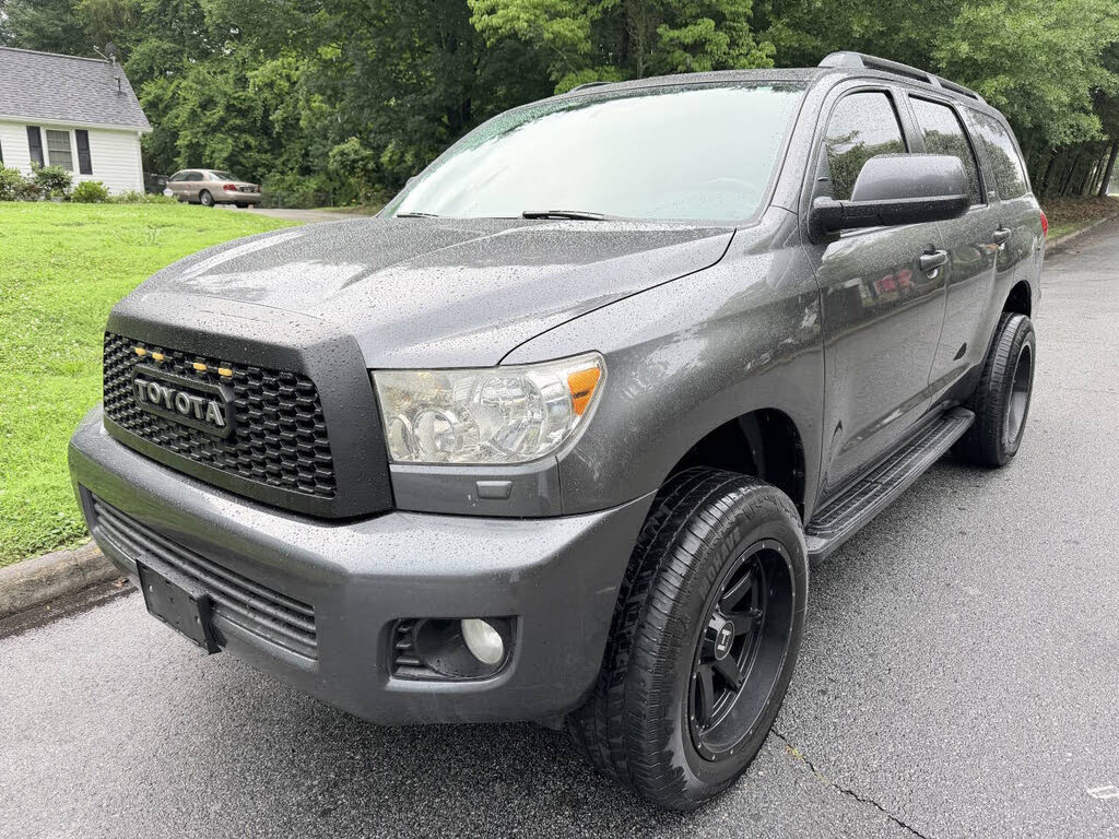 2015 Toyota Sequoia SR5