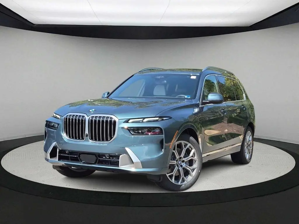 2027 BMW X7 xDrive40i