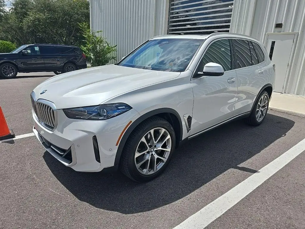 2024 BMW X5 xDrive40i