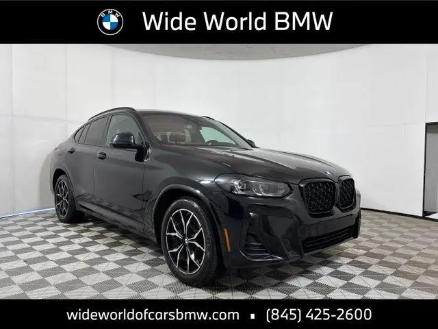 2023 BMW X4 xDrive30i