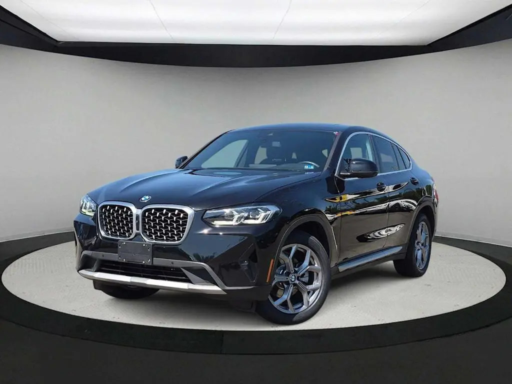 2023 BMW X4 xDrive30i