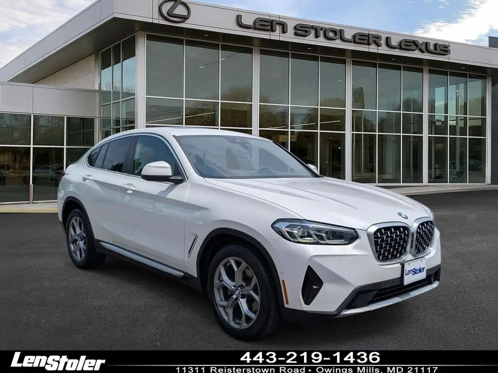 2024 BMW X4 xDrive30i