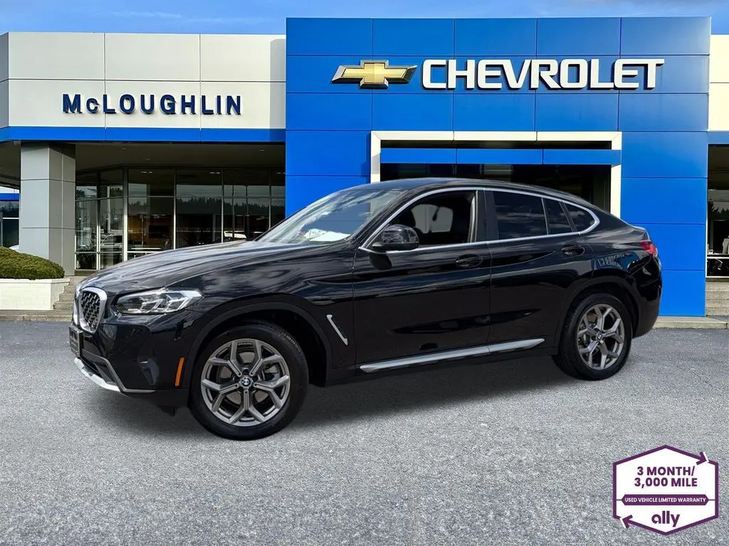 2025 BMW X4 xDrive30i