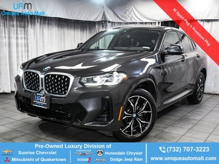 2025 BMW X4 xDrive30i