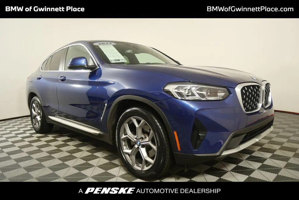2023 BMW X4 xDrive30i