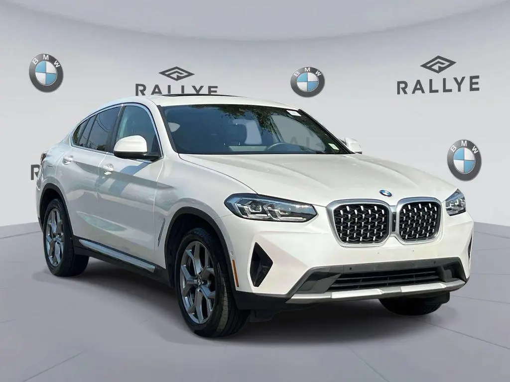 2023 BMW X4 xDrive30i