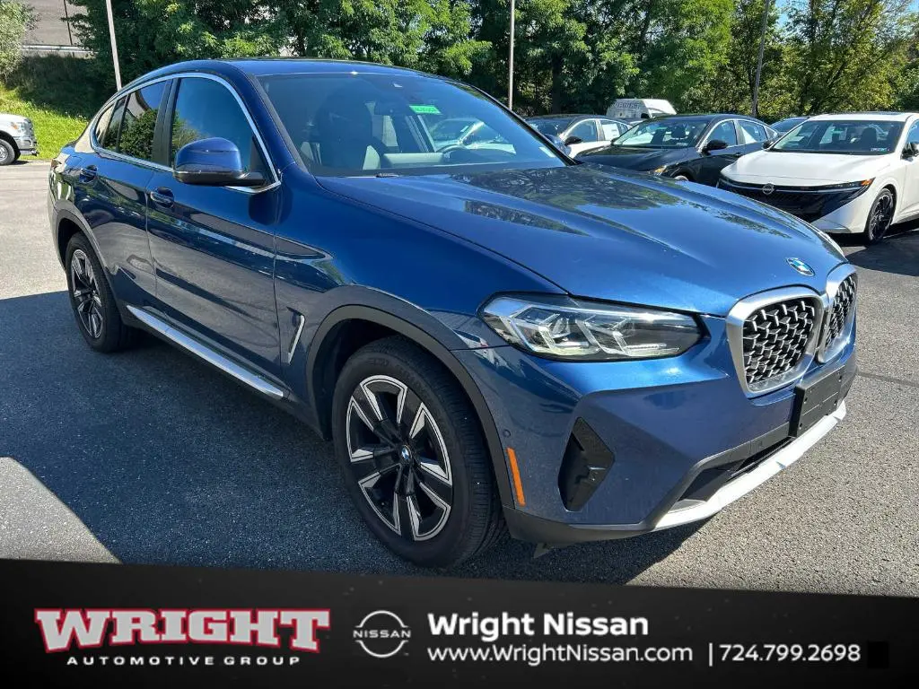 2022 BMW X4 xDrive30i