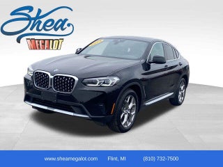 2025 BMW X4 xDrive30i