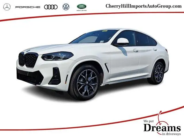 2025 BMW X4 xDrive30i