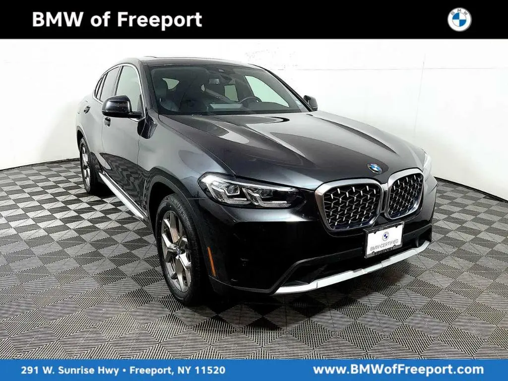 2022 BMW X4 xDrive30i