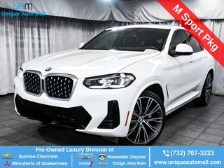2023 BMW X4 xDrive30i