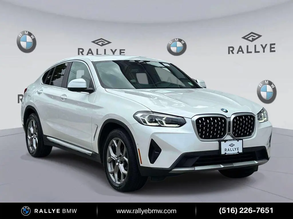 2023 BMW X4 xDrive30i
