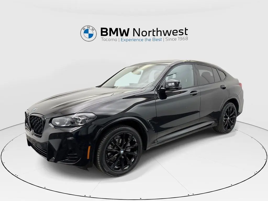 2025 BMW X4 xDrive30i