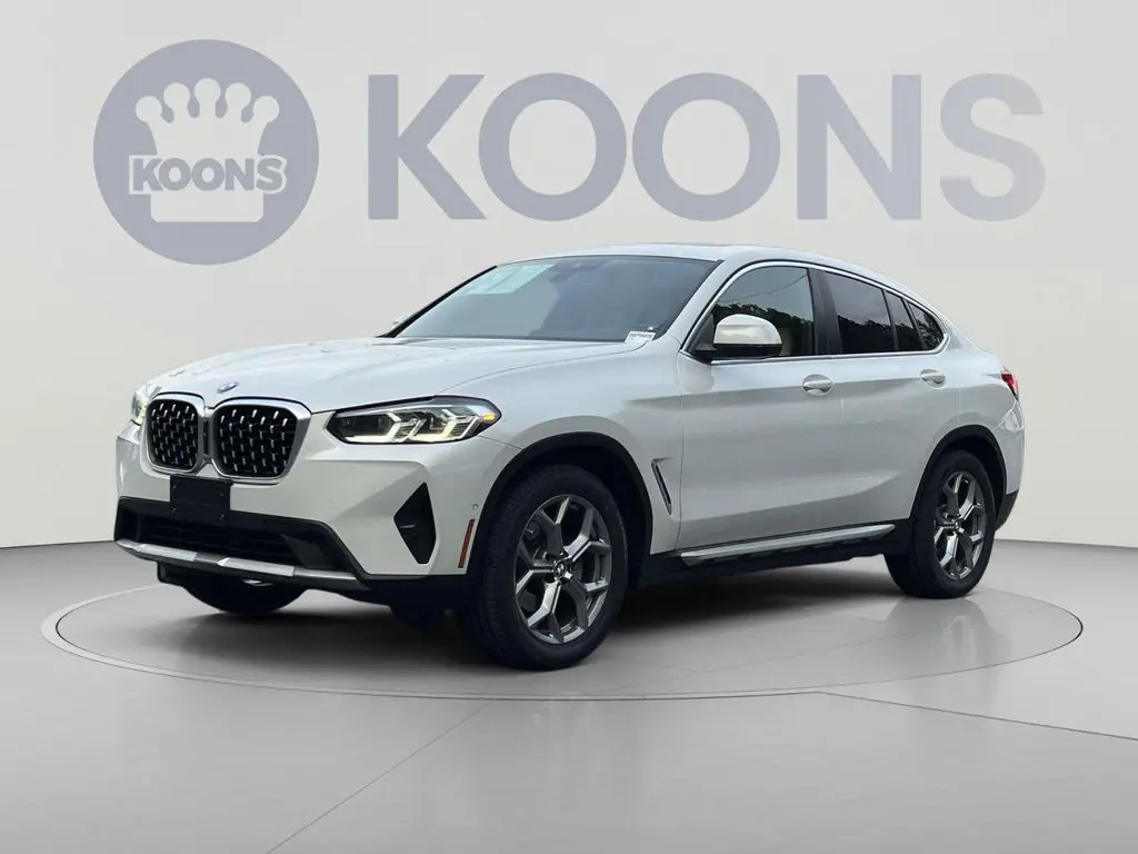 2023 BMW X4 xDrive30i