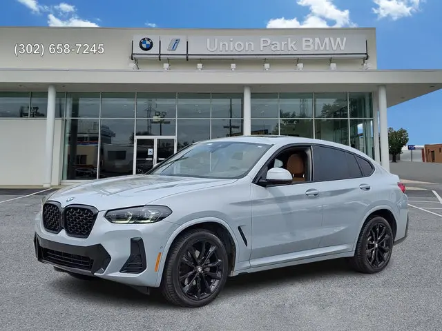 2024 BMW X4 xDrive30i