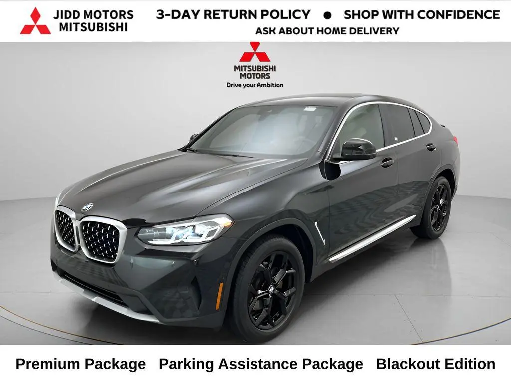2025 BMW X4 xDrive30i