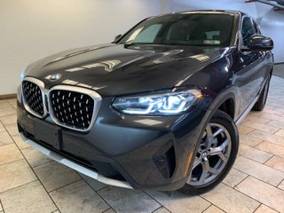 2025 BMW X4 xDrive30i