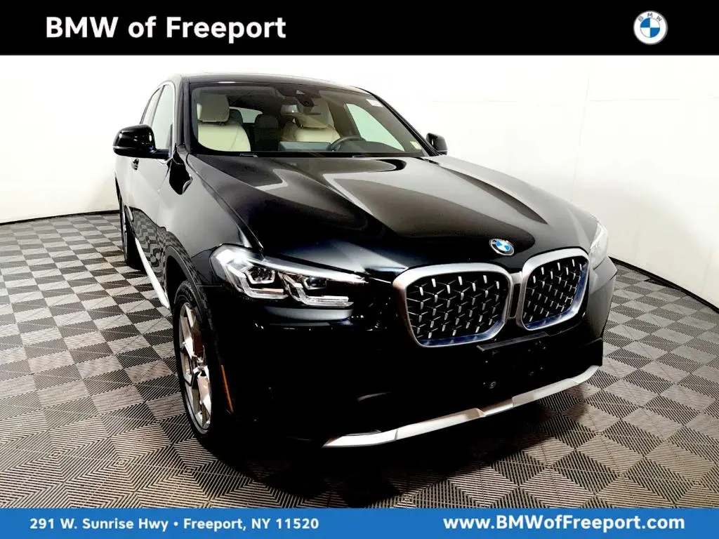 2023 BMW X4 xDrive30i