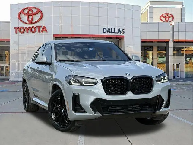 2024 BMW X4 xDrive30i