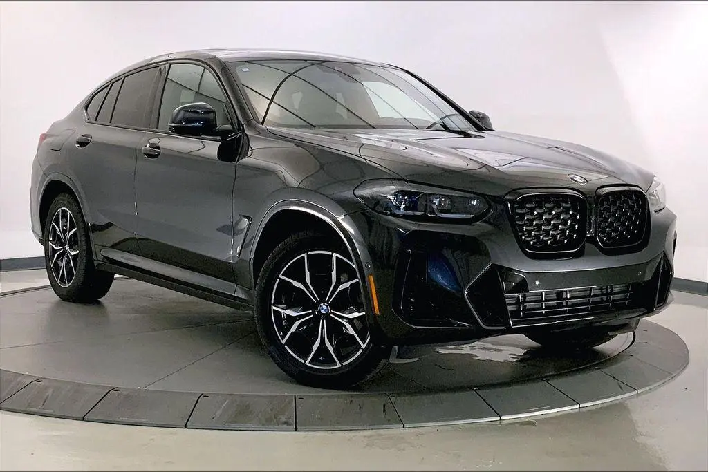 2024 BMW X4 xDrive30i