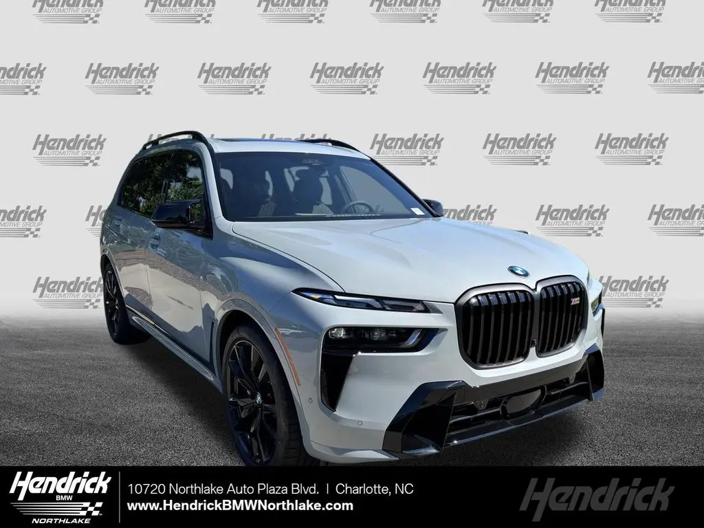 2027 BMW X7 M60i