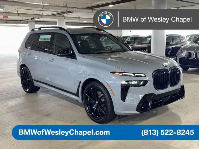 2027 BMW X7 M60i