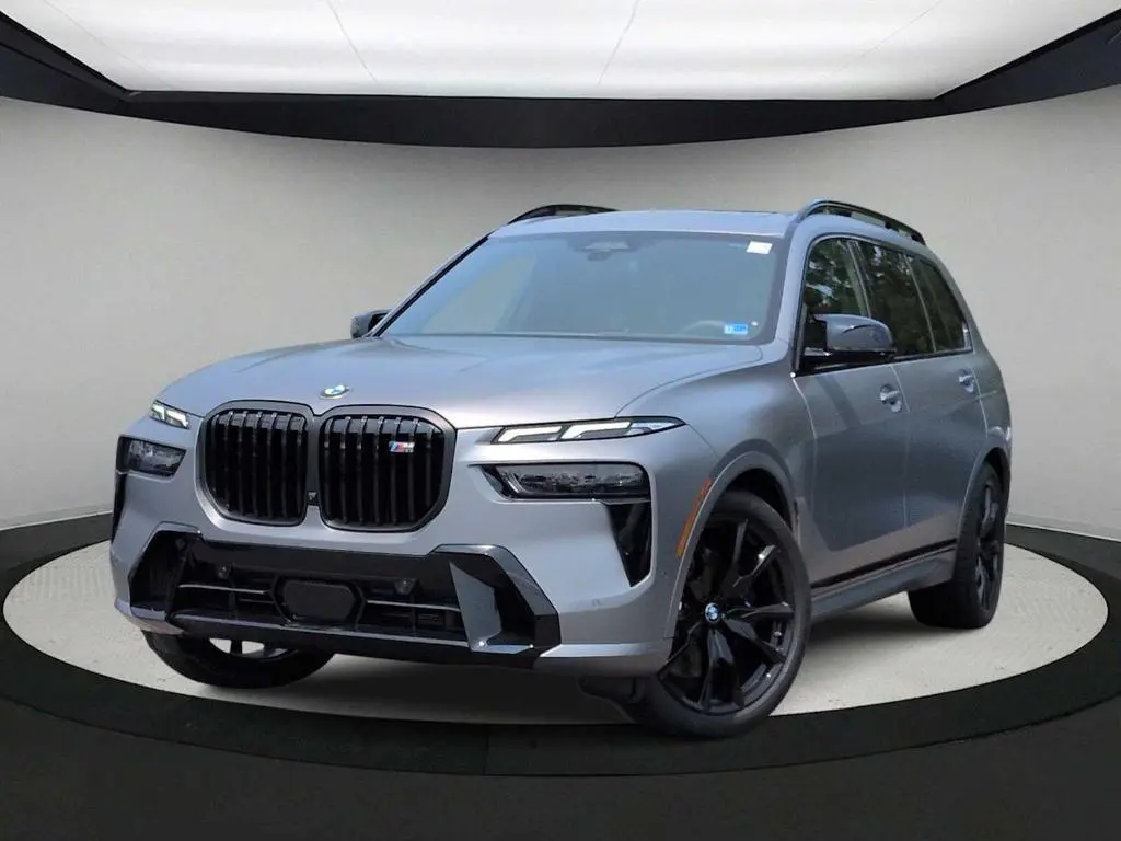 2027 BMW X7 M60i
