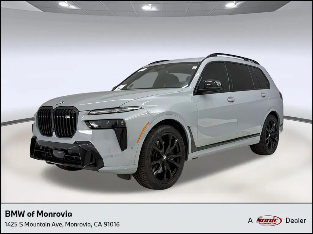 2025 BMW X7 M60i