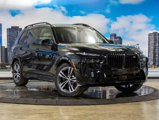 2027 BMW X7 M60i