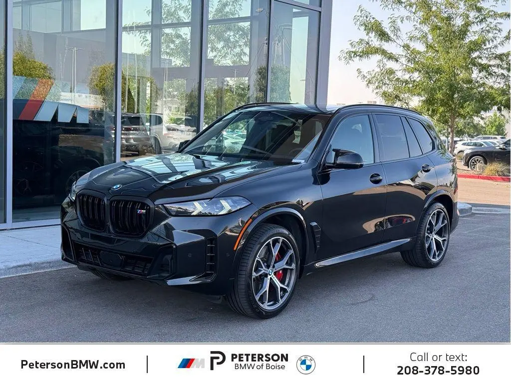 2025 BMW X7 M60i