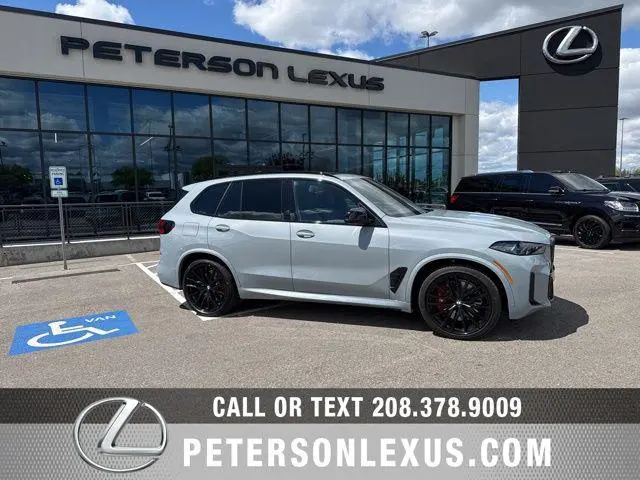 2026 BMW X5 M60i