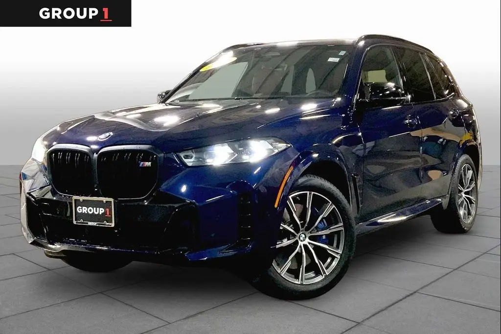2025 BMW X7 M60i