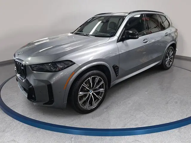 2024 BMW X5 M60i