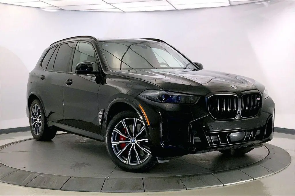 2024 BMW X5 M60i