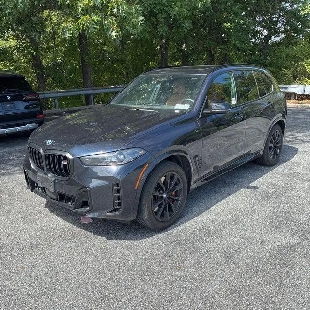2024 BMW X5 M60i