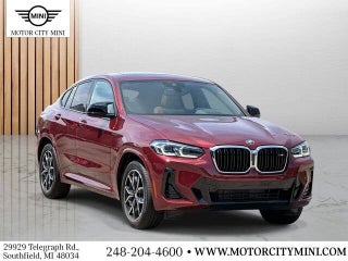 2025 BMW X4 M40i
