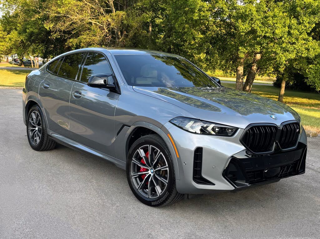 2025 BMW X7 M60i